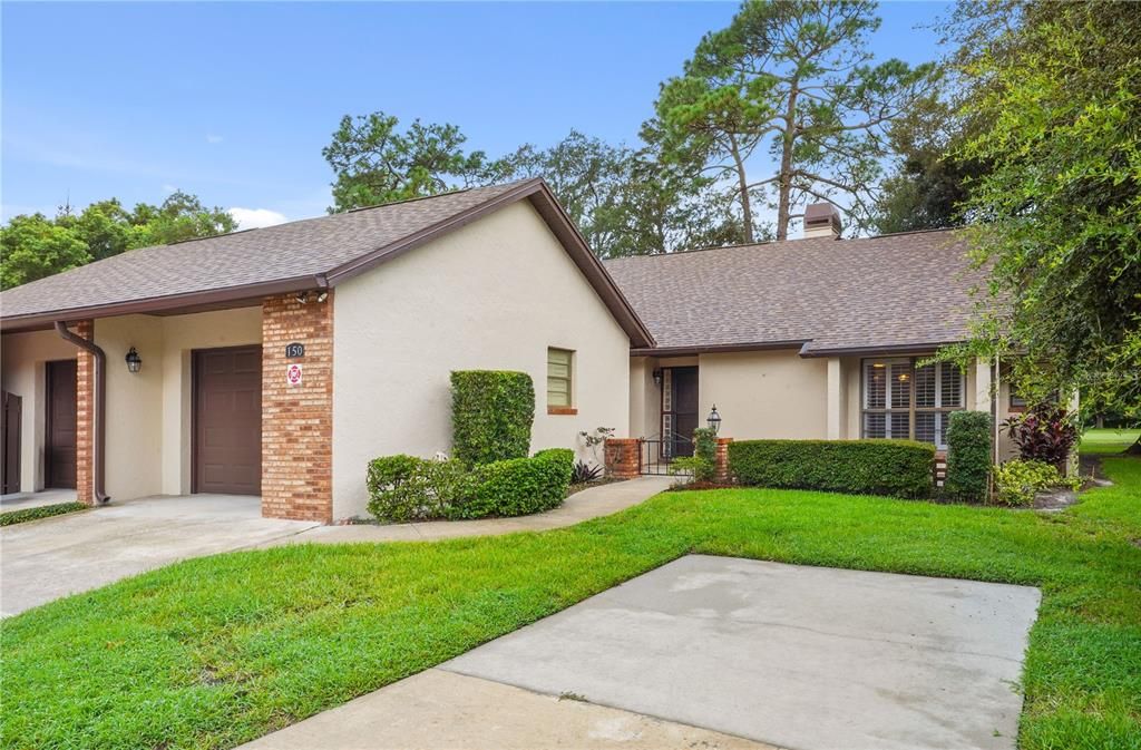 For Sale: $335,000 (2 beds, 2 baths, 1539 Square Feet)