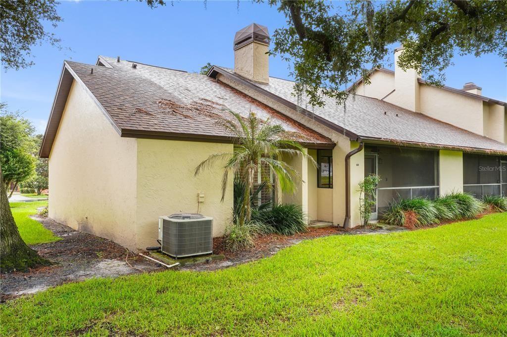 For Sale: $335,000 (2 beds, 2 baths, 1539 Square Feet)