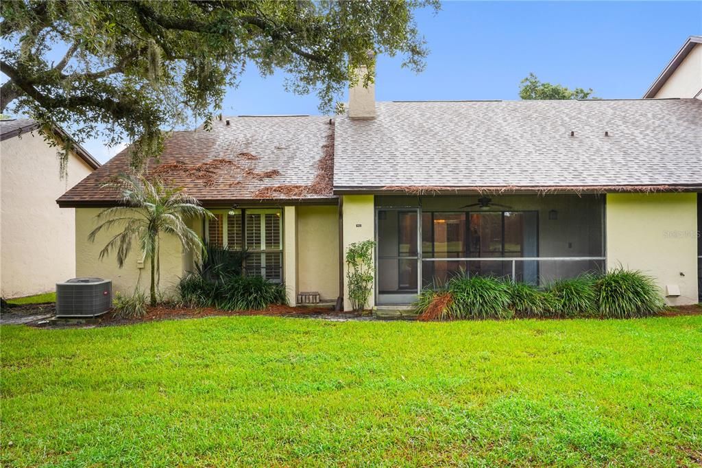 For Sale: $335,000 (2 beds, 2 baths, 1539 Square Feet)