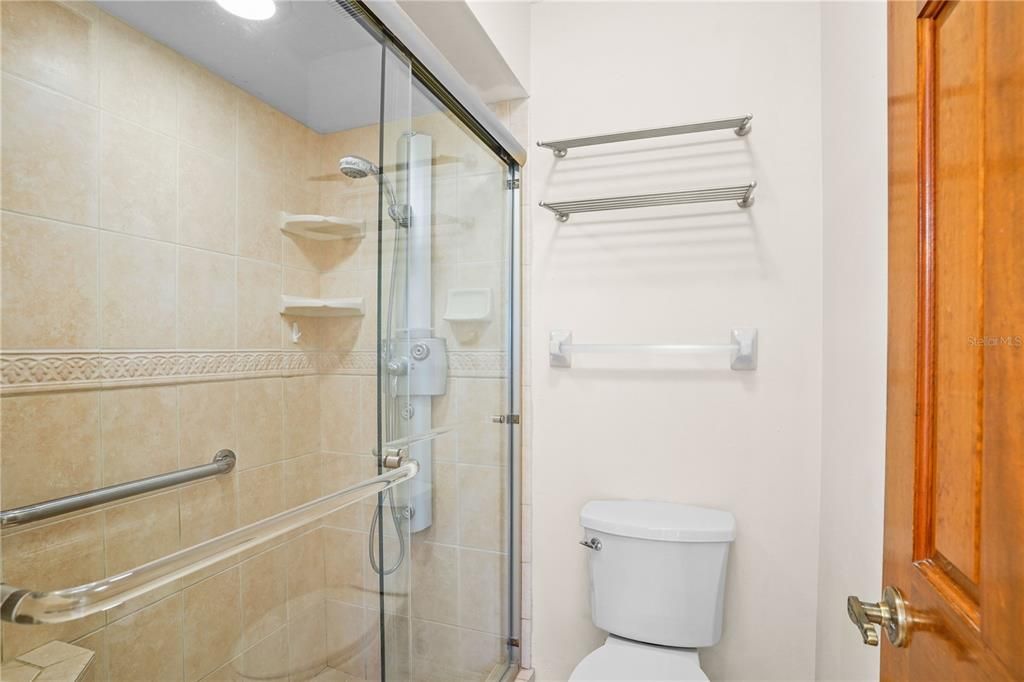 For Sale: $335,000 (2 beds, 2 baths, 1539 Square Feet)