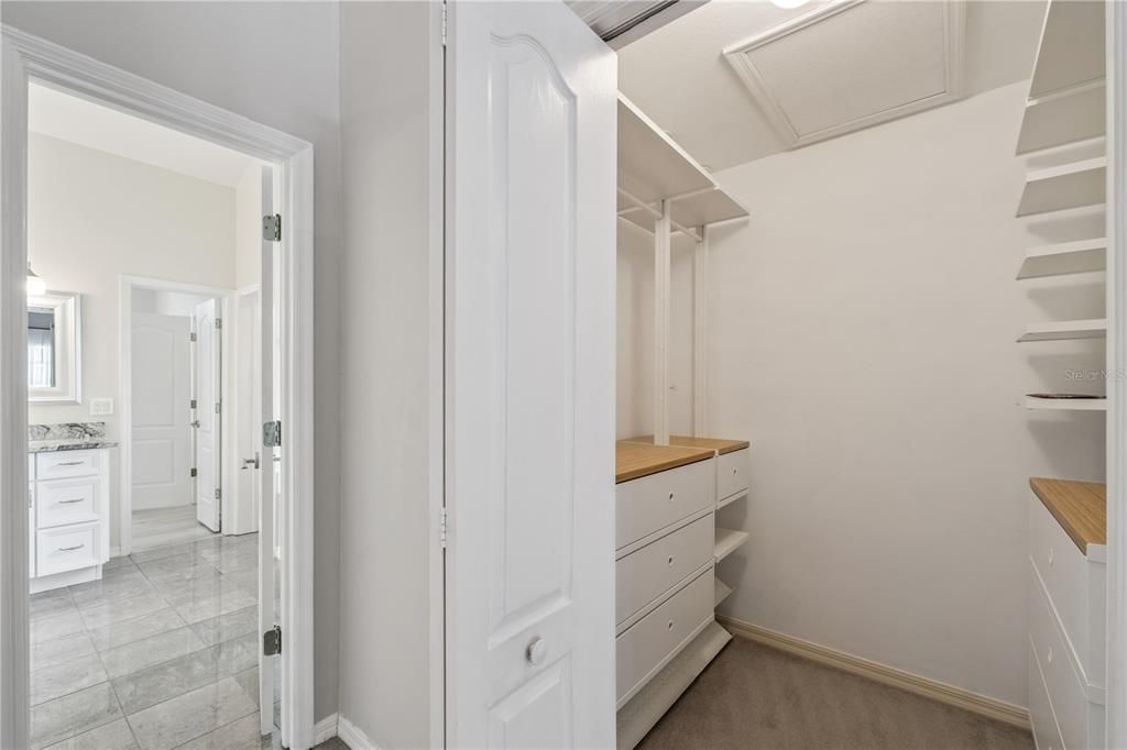 For Sale: $549,900 (4 beds, 2 baths, 2328 Square Feet)