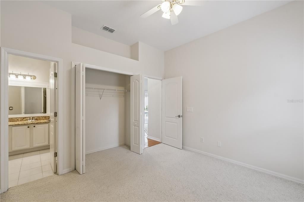For Sale: $549,900 (4 beds, 2 baths, 2328 Square Feet)
