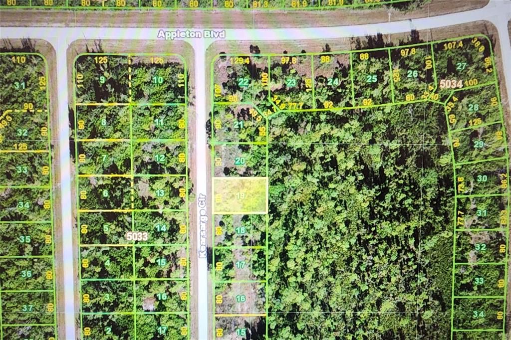 En Venta: $25,000 (0.23 acres)