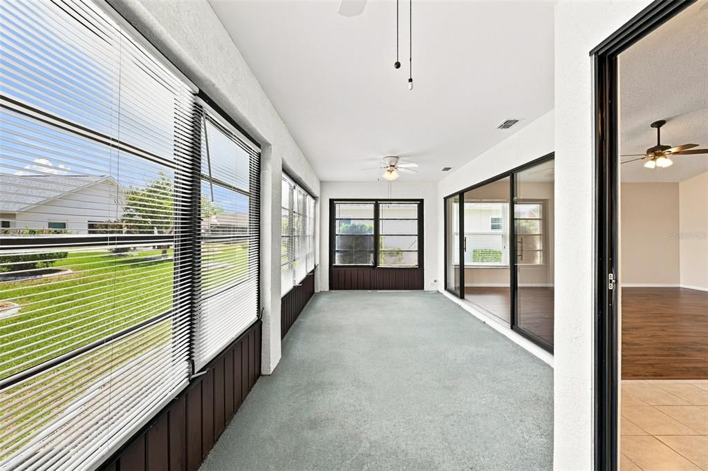 For Sale: $289,900 (3 beds, 2 baths, 1939 Square Feet)