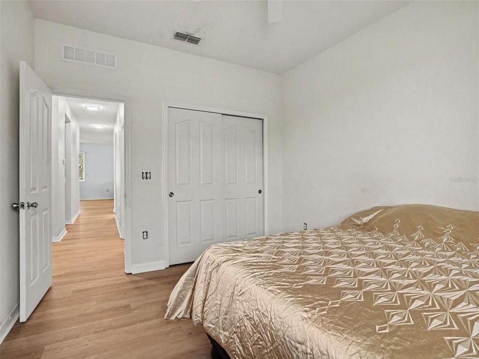 For Sale: $600,000 (4 beds, 2 baths, 2670 Square Feet)