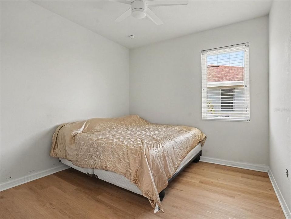 For Sale: $600,000 (4 beds, 2 baths, 2670 Square Feet)
