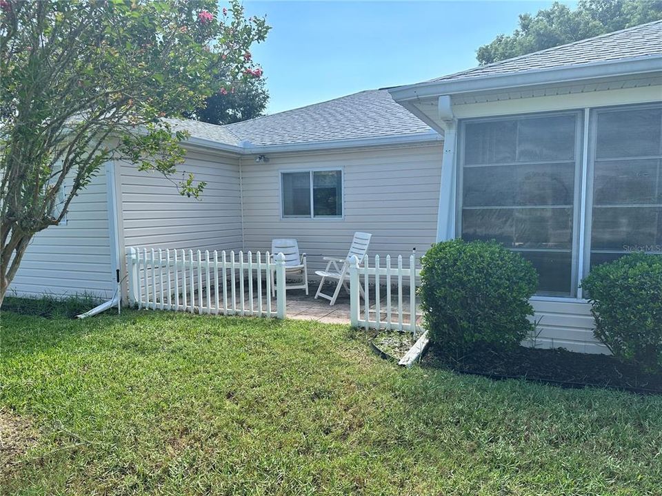For Sale: $190,000 (3 beds, 2 baths, 1526 Square Feet)