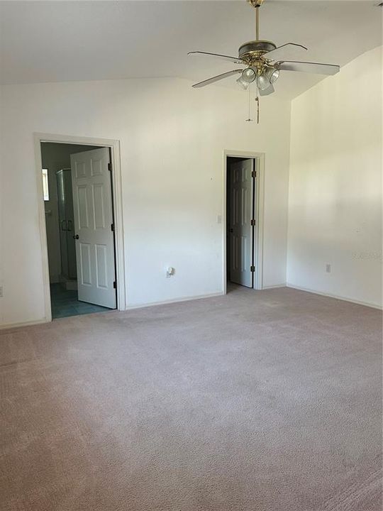 For Sale: $190,000 (3 beds, 2 baths, 1526 Square Feet)
