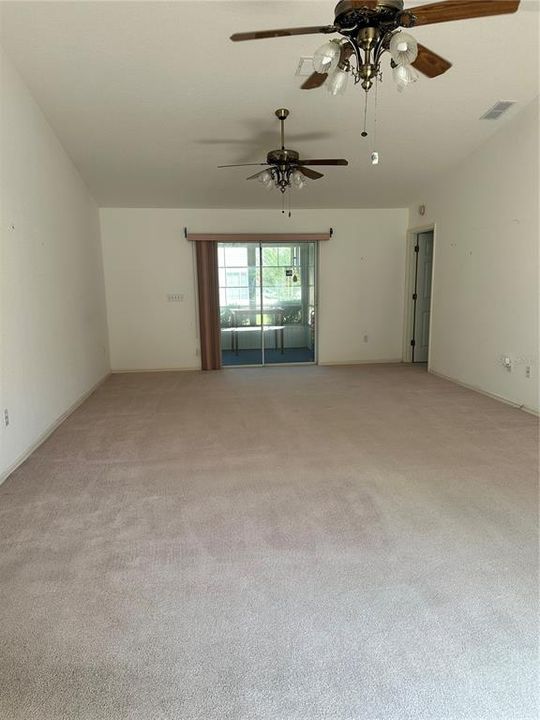 For Sale: $190,000 (3 beds, 2 baths, 1526 Square Feet)