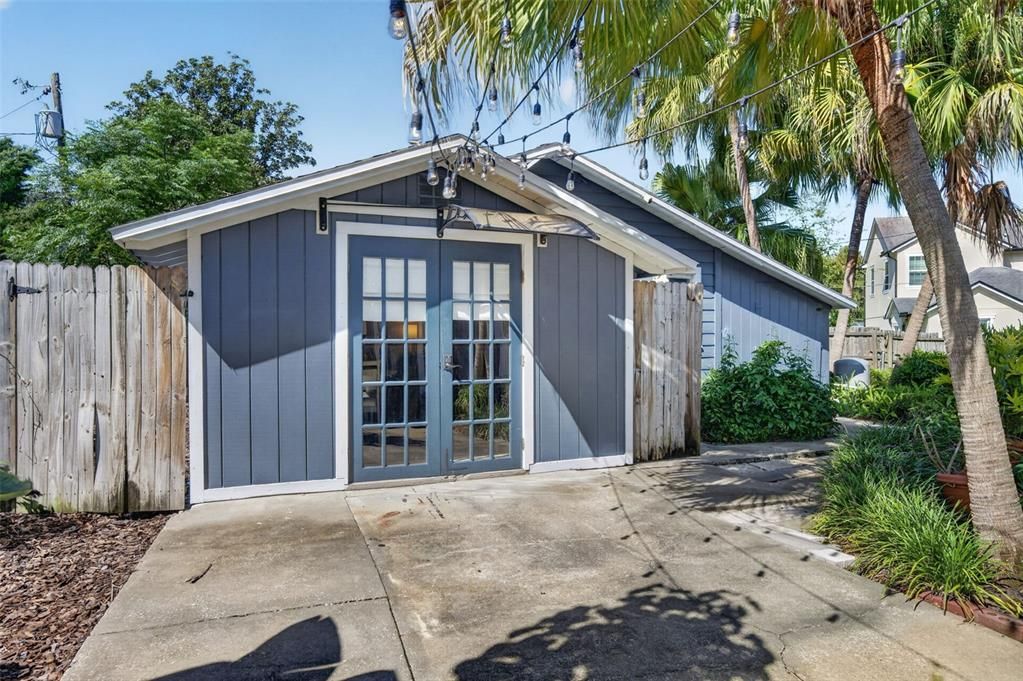 : $1,095,000 (4 beds, 3 baths, 2803 Square Feet)