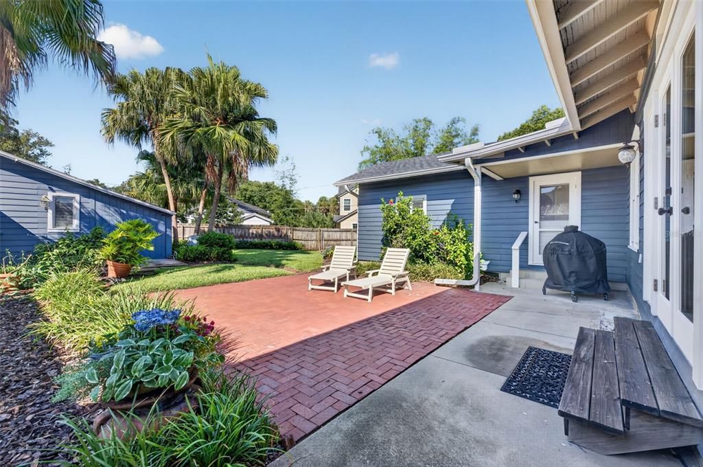 : $1,095,000 (4 beds, 3 baths, 2803 Square Feet)