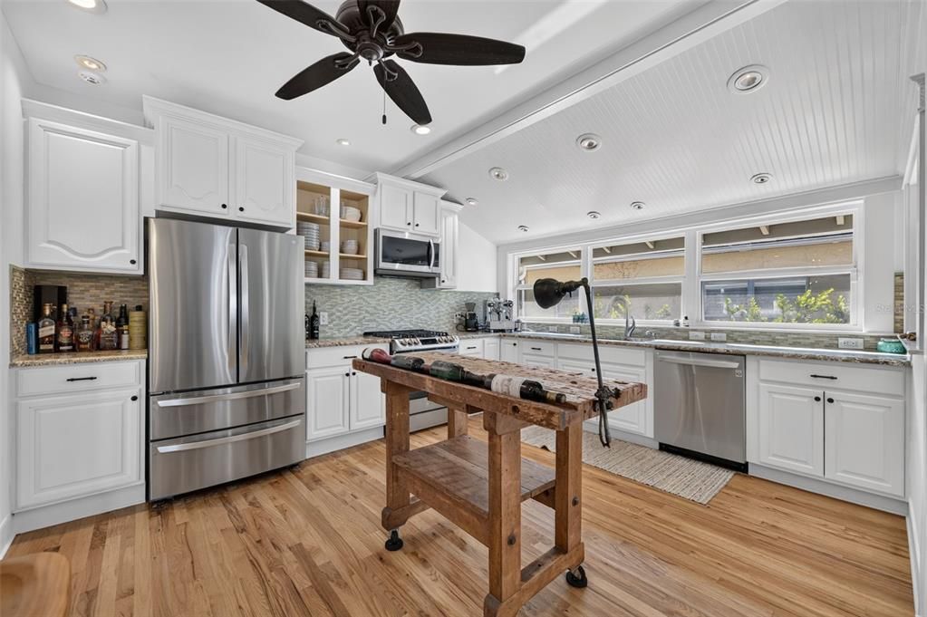 : $1,095,000 (4 beds, 3 baths, 2803 Square Feet)