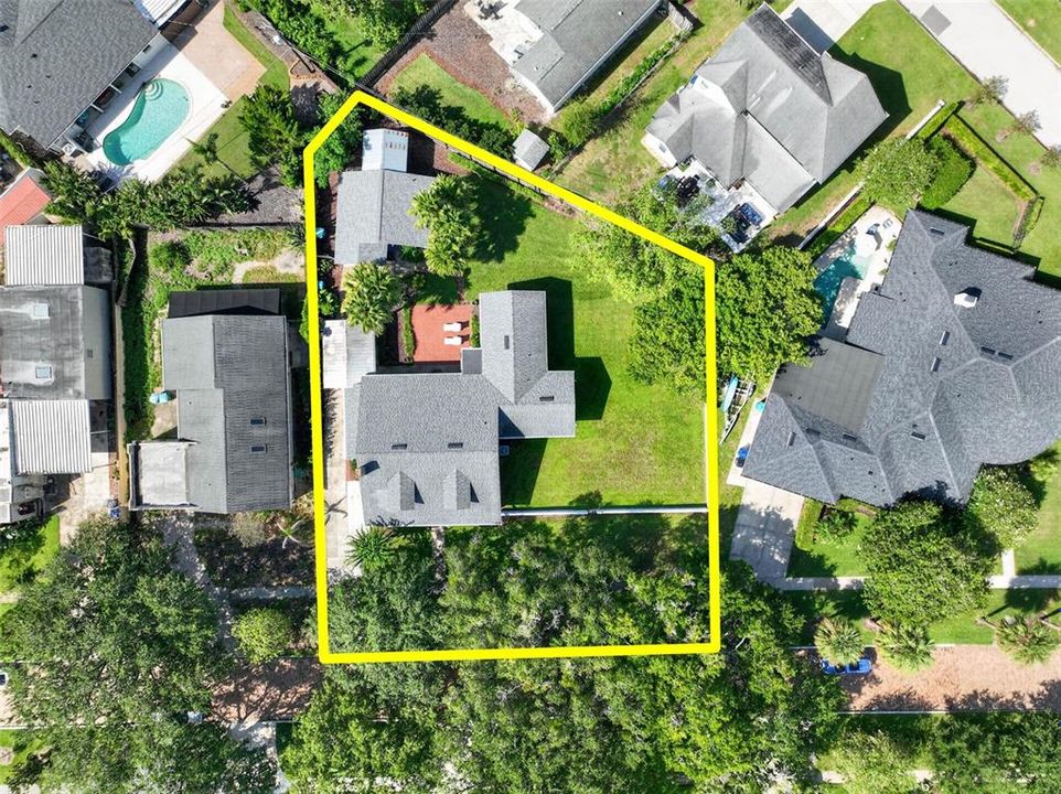 : $1,095,000 (4 beds, 3 baths, 2803 Square Feet)