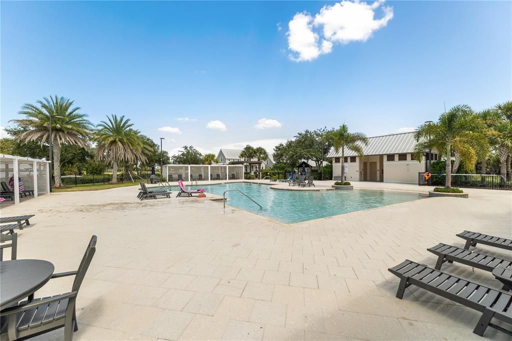 For Sale: $490,000 (3 beds, 2 baths, 2084 Square Feet)