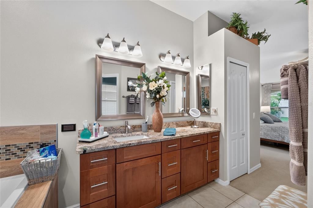 For Sale: $379,900 (3 beds, 2 baths, 1574 Square Feet)