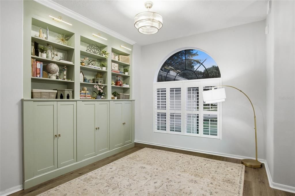 For Sale: $629,900 (5 beds, 3 baths, 2803 Square Feet)