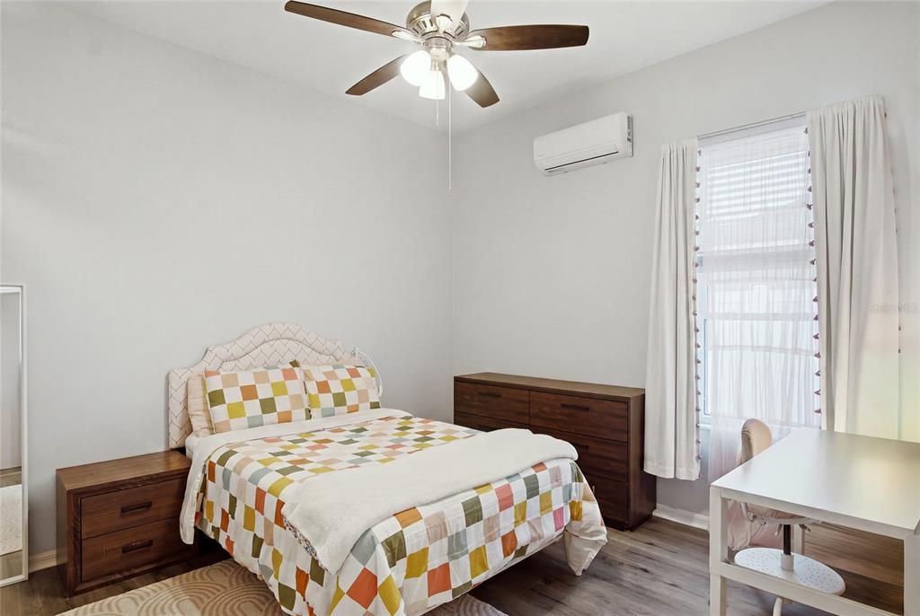 For Sale: $629,900 (5 beds, 3 baths, 2803 Square Feet)