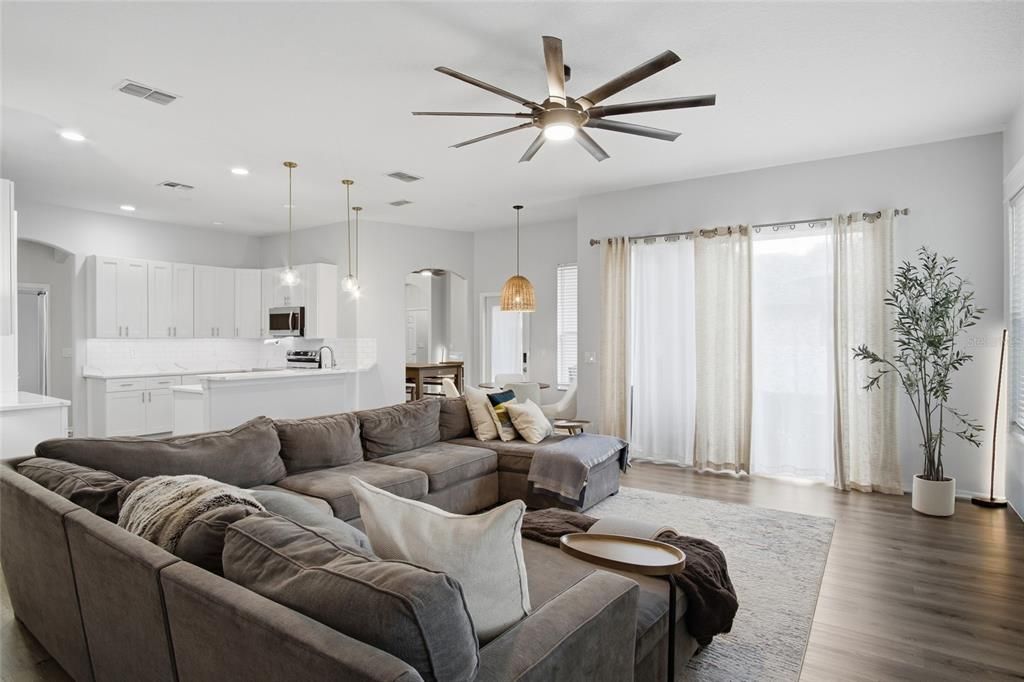 For Sale: $629,900 (5 beds, 3 baths, 2803 Square Feet)