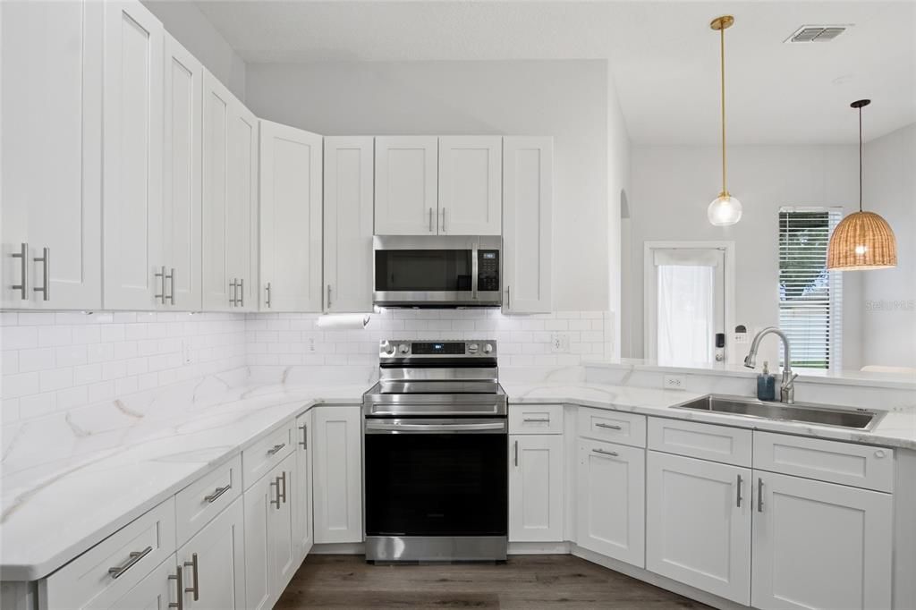 For Sale: $629,900 (5 beds, 3 baths, 2803 Square Feet)