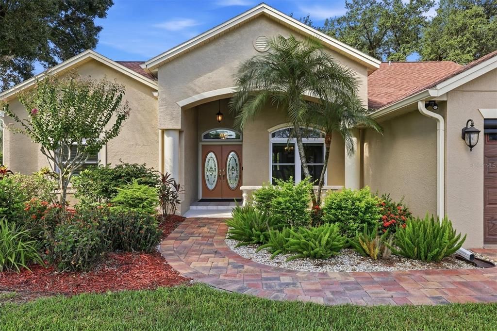 For Sale: $595,000 (3 beds, 2 baths, 2091 Square Feet)