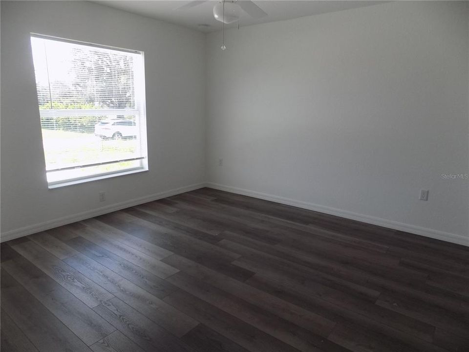 For Rent: $1,775 (3 beds, 2 baths, 1228 Square Feet)
