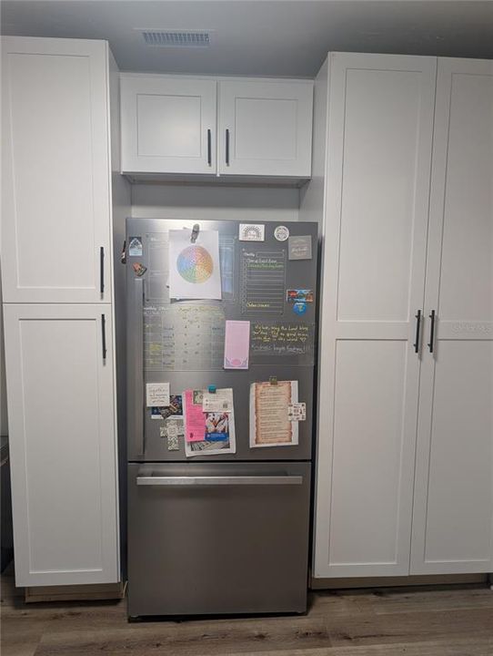 For Sale: $315,000 (3 beds, 2 baths, 1971 Square Feet)