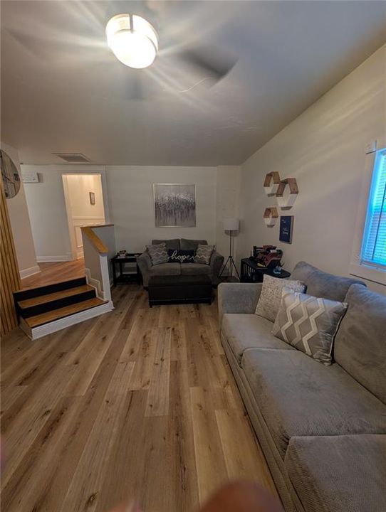 For Sale: $315,000 (3 beds, 2 baths, 1971 Square Feet)