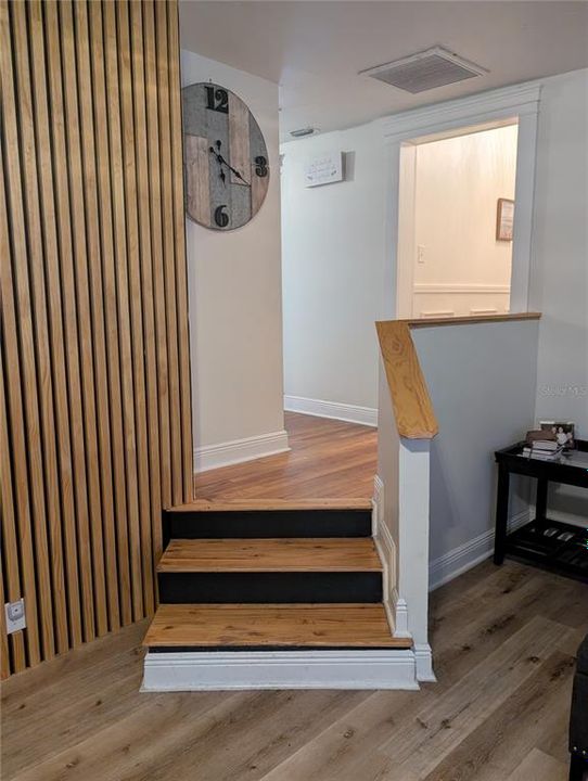 For Sale: $315,000 (3 beds, 2 baths, 1971 Square Feet)