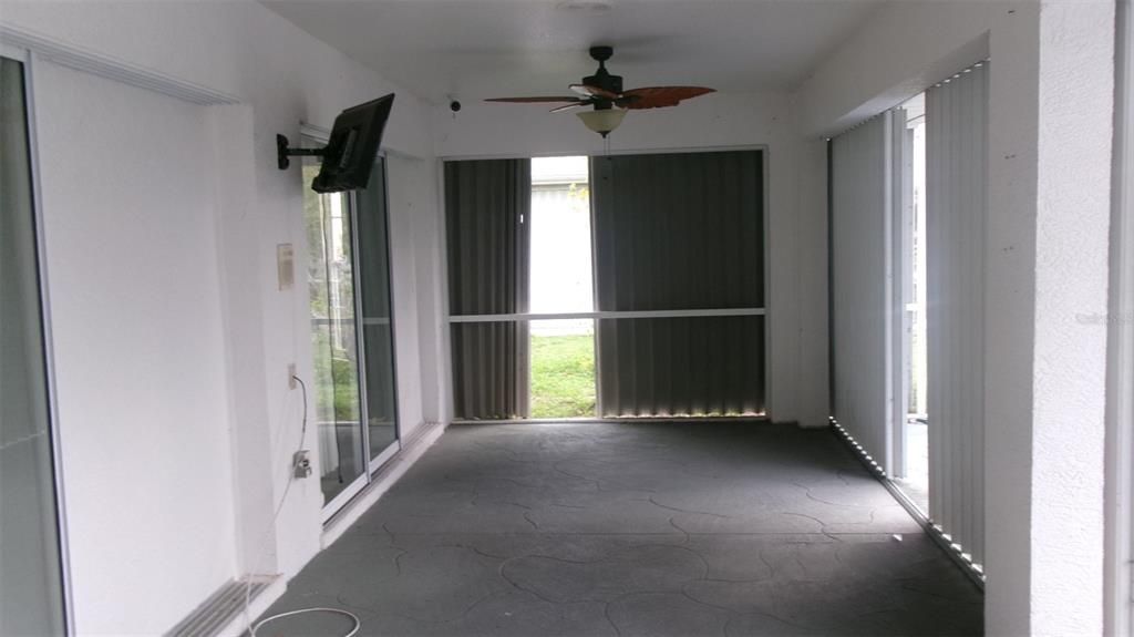 En Venta: $270,000 (3 camas, 2 baños, 1736 Pies cuadrados)