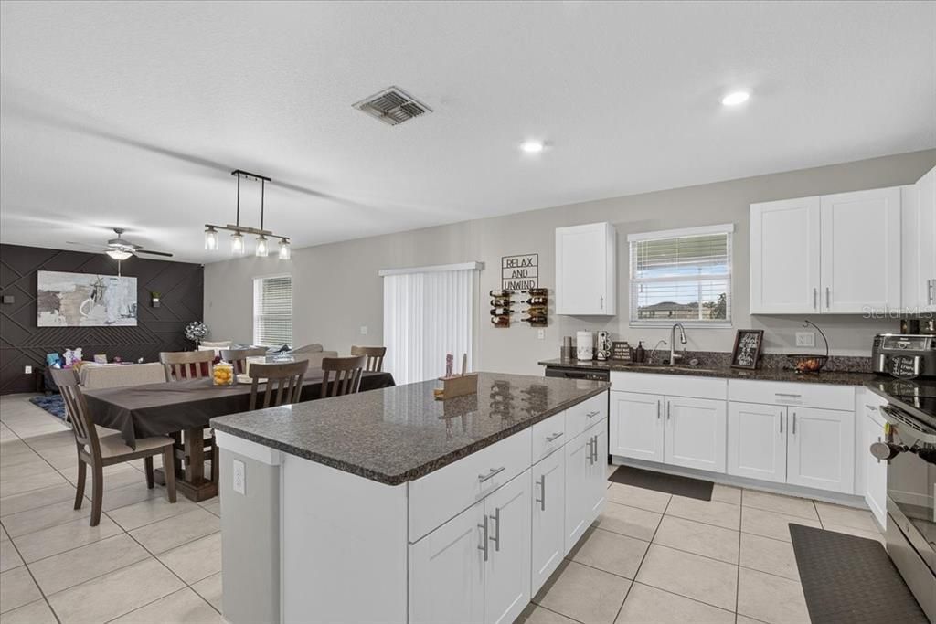 For Sale: $375,000 (4 beds, 2 baths, 2635 Square Feet)