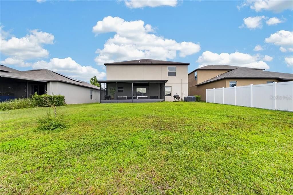 For Sale: $375,000 (4 beds, 2 baths, 2635 Square Feet)