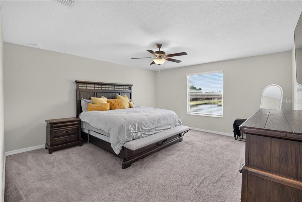 For Sale: $375,000 (4 beds, 2 baths, 2635 Square Feet)