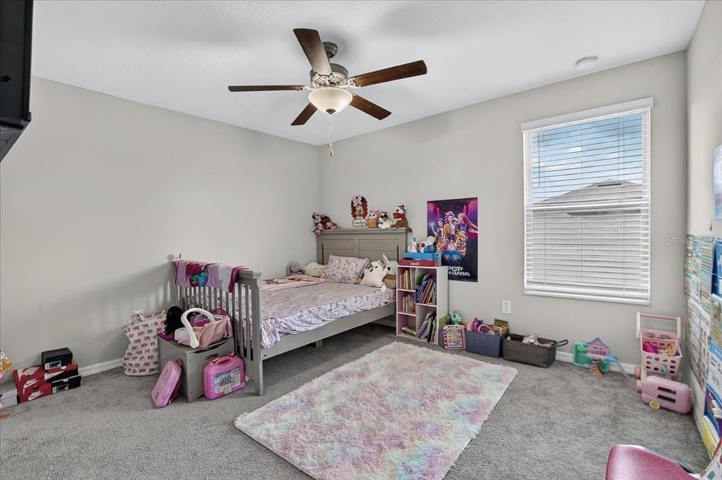 For Sale: $375,000 (4 beds, 2 baths, 2635 Square Feet)