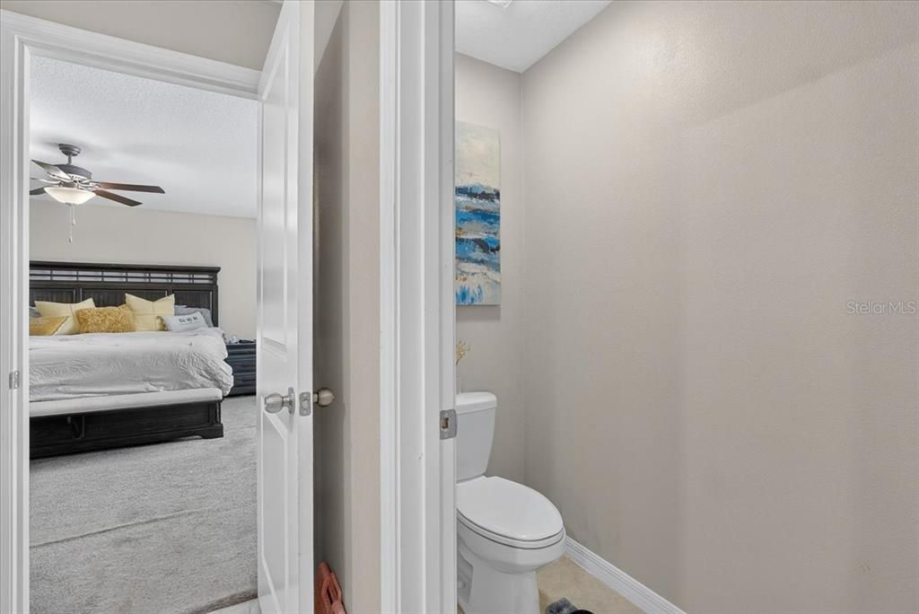 For Sale: $375,000 (4 beds, 2 baths, 2635 Square Feet)