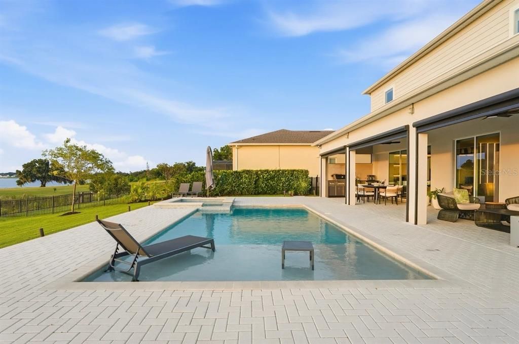 En Venta: $1,999,000 (4 camas, 4 baños, 3974 Pies cuadrados)