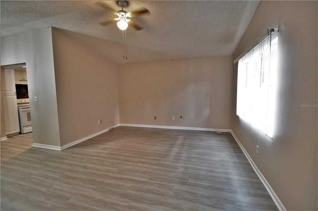 For Rent: $2,200 (3 beds, 2 baths, 1200 Square Feet)