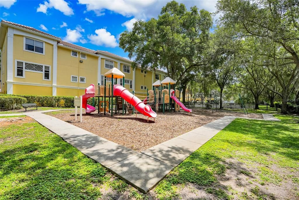 En Venta: $200,000 (2 camas, 2 baños, 1280 Pies cuadrados)