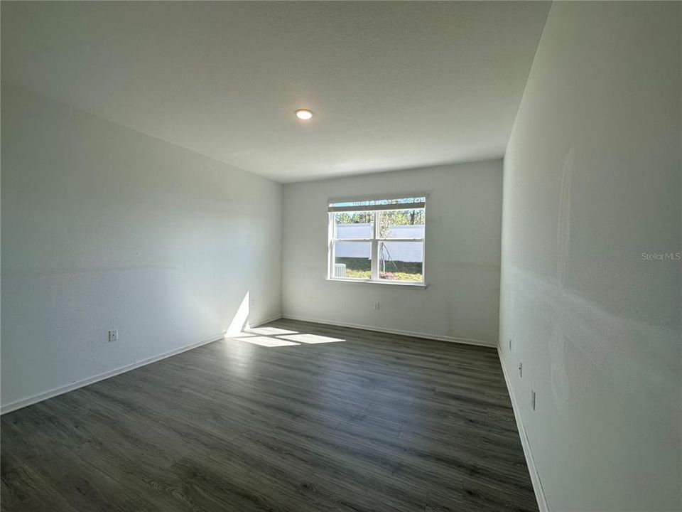 Active With Contract: $2,600 (4 beds, 3 baths, 2236 Square Feet)