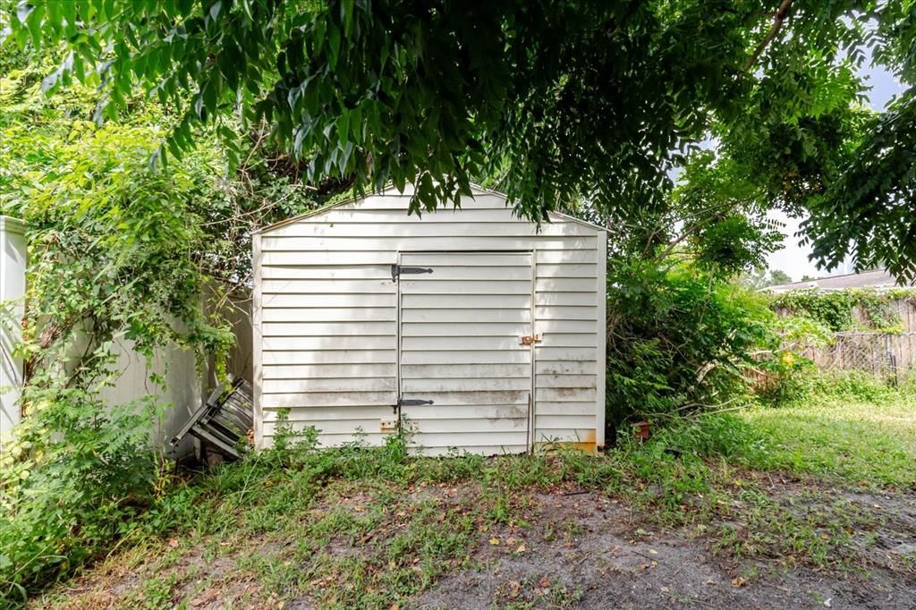 For Sale: $200,995 (2 beds, 2 baths, 1646 Square Feet)