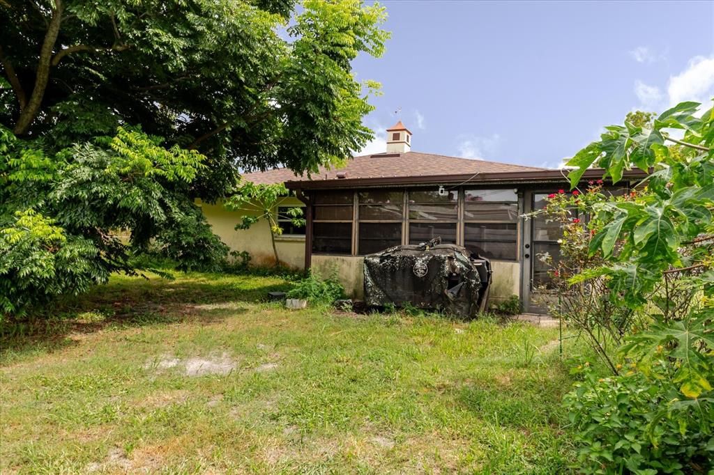 For Sale: $200,995 (2 beds, 2 baths, 1646 Square Feet)