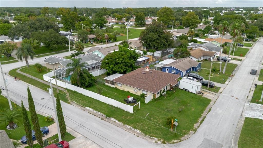 For Sale: $200,995 (2 beds, 2 baths, 1646 Square Feet)