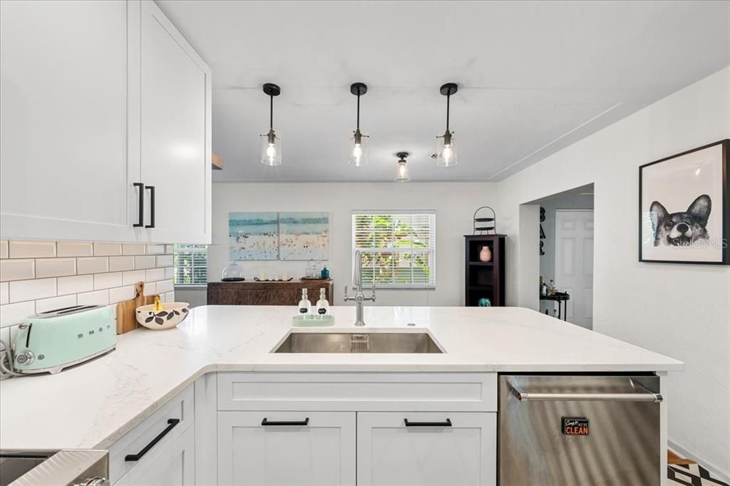 For Sale: $774,900 (3 beds, 2 baths, 1795 Square Feet)