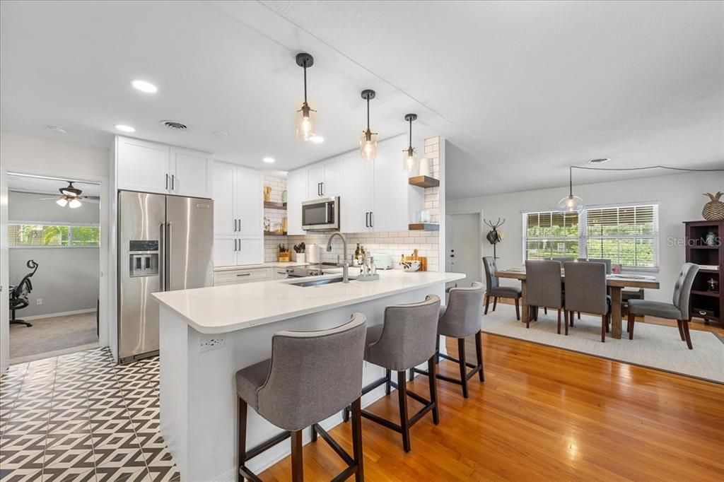 For Sale: $774,900 (3 beds, 2 baths, 1795 Square Feet)