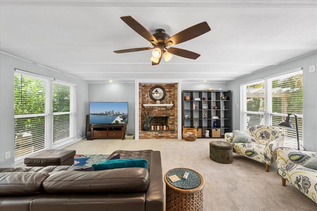 For Sale: $774,900 (3 beds, 2 baths, 1795 Square Feet)
