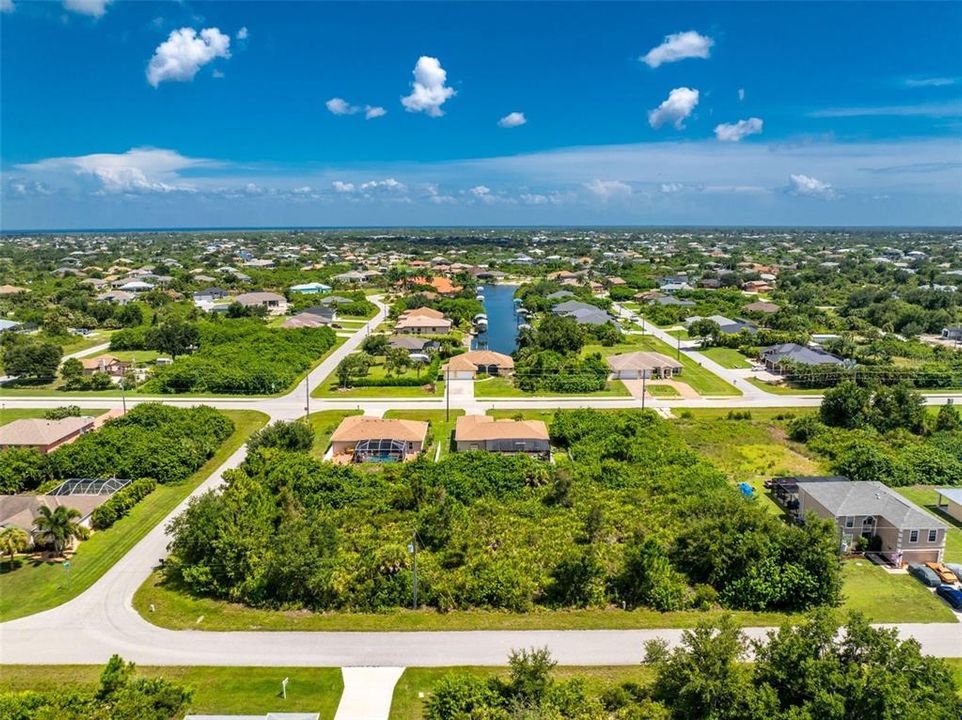 待售: $95,000 (0.74 acres)