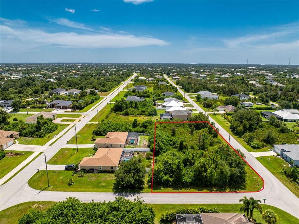 待售: $95,000 (0.74 acres)