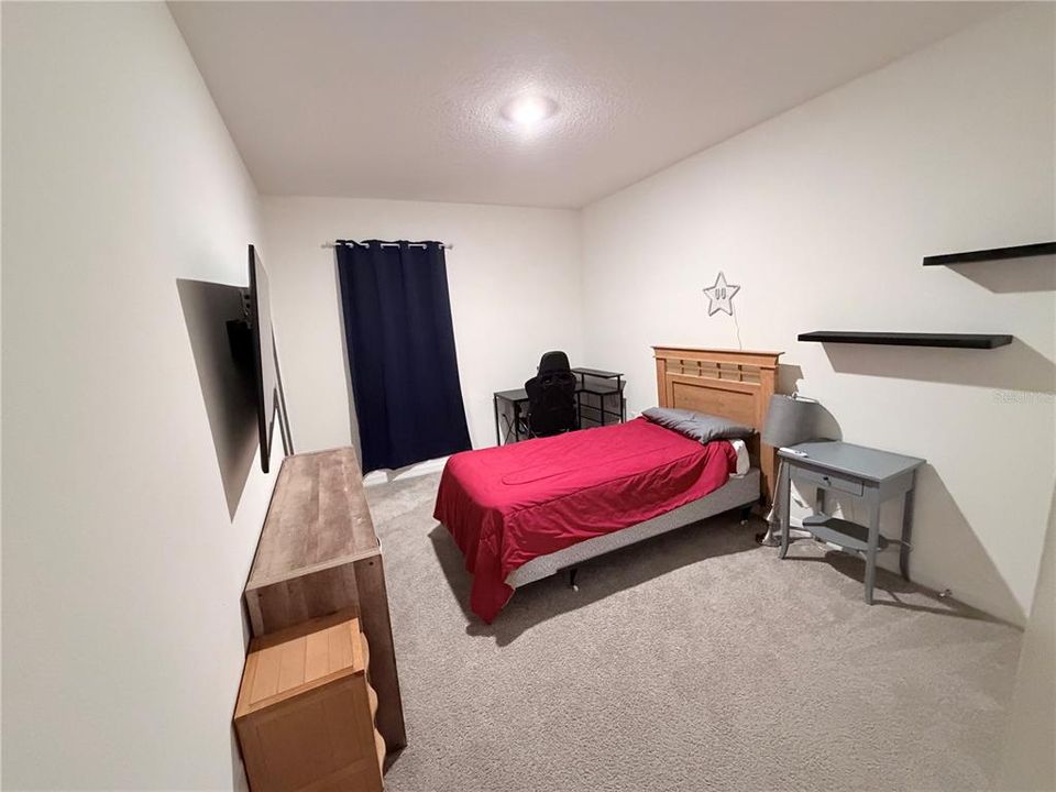 В аренду: $2,400 (4 спален, 2 ванн, 2260 Квадратных фут)