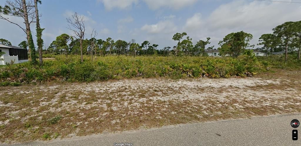 En Venta: $16,000 (0.18 acres)
