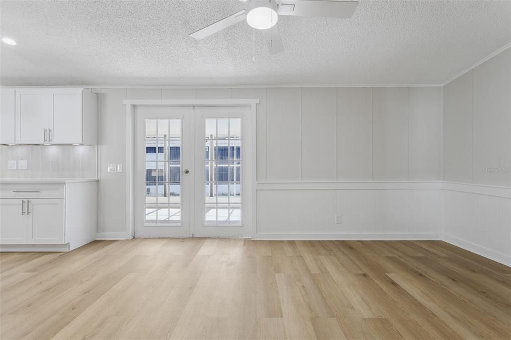 For Sale: $189,000 (2 beds, 2 baths, 1626 Square Feet)