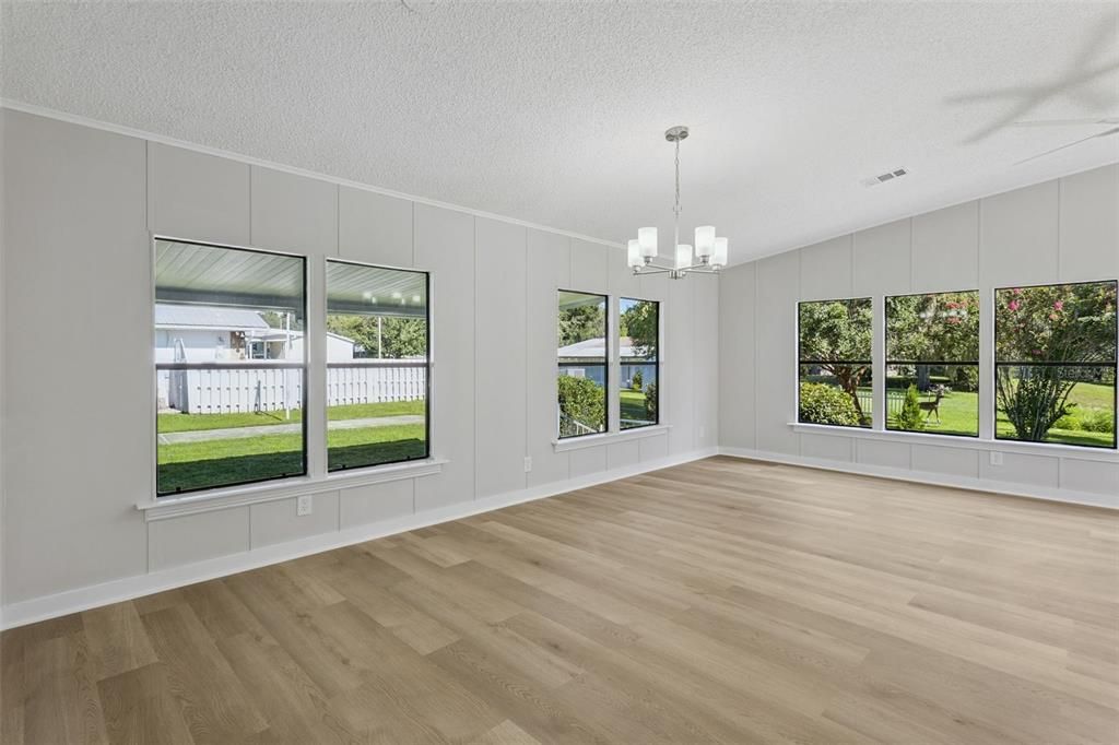 For Sale: $189,000 (2 beds, 2 baths, 1626 Square Feet)